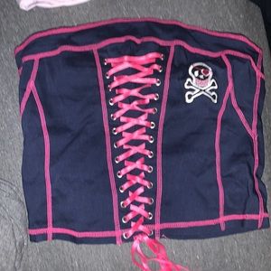 tube top w embroidered skull